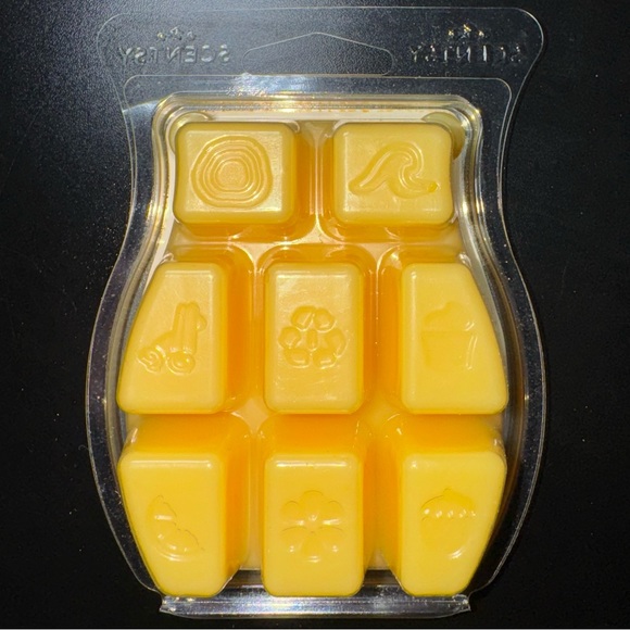 Scentsy Lemon Coconut Chiffon Wax Bar - Picture 3 of 4